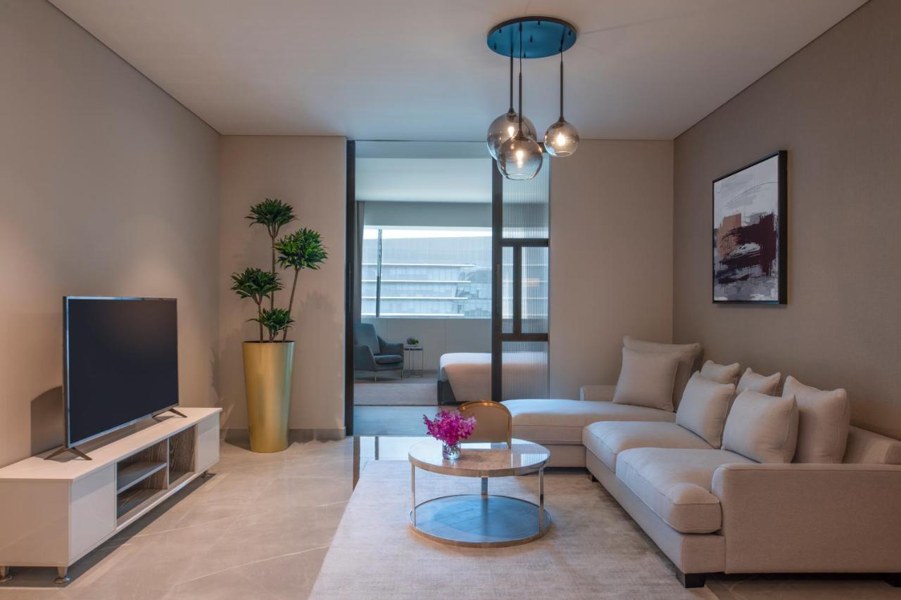Steigenberger Residence Doha Dış mekan fotoğraf A living room in a typical apartment