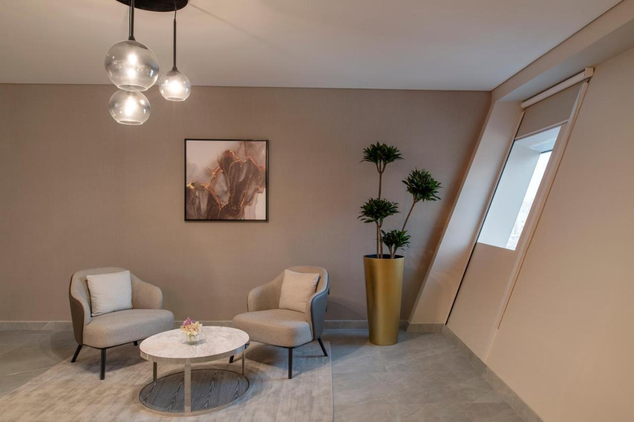 Steigenberger Residence Doha Dış mekan fotoğraf A staged living room