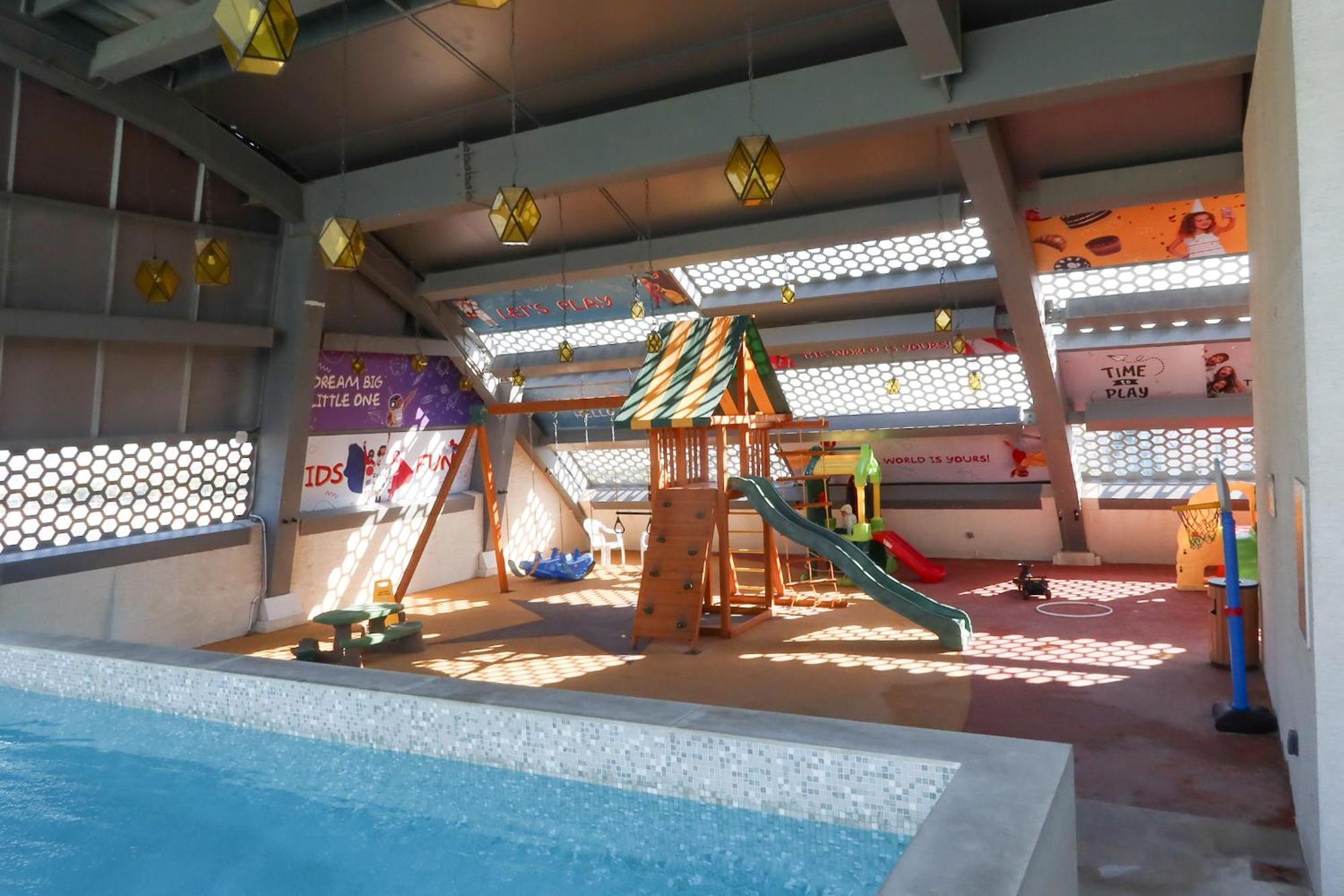Steigenberger Residence Doha Dış mekan fotoğraf The interior of the leisure centre